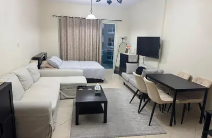 Apartment - Studio - 1 Bathroom for sale in Lago Vista B - Lago Vista - Dubai Production City (IMPZ) - Dubai