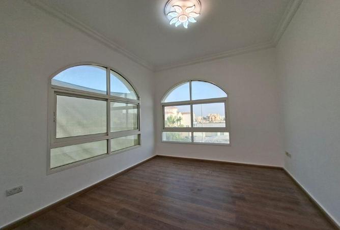 109975452 - Property Image 2