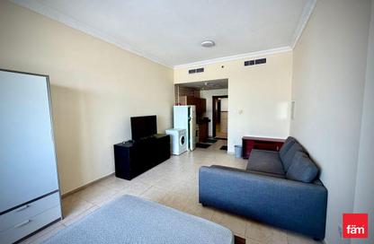 Apartment - Studio - 1 Bathroom for rent in Palace Tower 2 - Palace Towers - Dubai Silicon Oasis - Dubai Apartment - Studio - 1 Bathroom for rent in Palace Tower 2 - Palace Towers - Dubai Silicon Oasis - Dubai