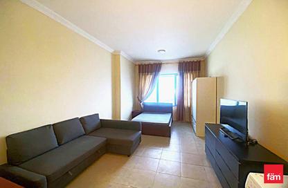 Apartment - Studio - 1 Bathroom for rent in Palace Tower 2 - Palace Towers - Dubai Silicon Oasis - Dubai