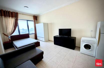 Apartment - Studio - 1 Bathroom for rent in Palace Tower 2 - Palace Towers - Dubai Silicon Oasis - Dubai Apartment - Studio - 1 Bathroom for rent in Palace Tower 2 - Palace Towers - Dubai Silicon Oasis - Dubai