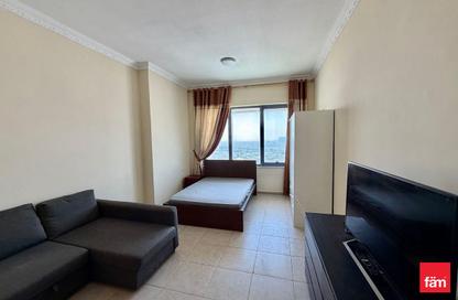 Apartment - Studio - 1 Bathroom for rent in Palace Tower 2 - Palace Towers - Dubai Silicon Oasis - Dubai
