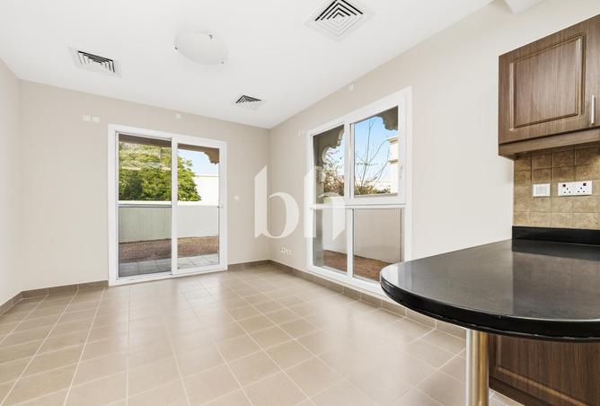 74637891 - Property Image 3