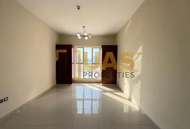 151932371 - Property Image 2