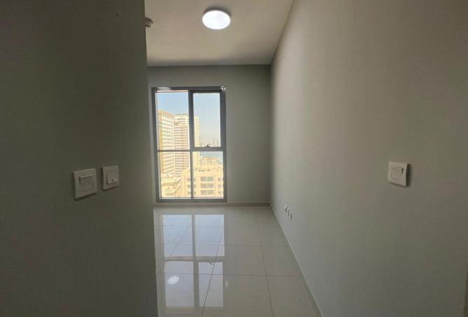 70295468 - صورة العقار 3