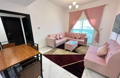 شقة - غرفة نوم - 2 حمامات للايجار في الراشدية 3 - الراشدية - عجمان