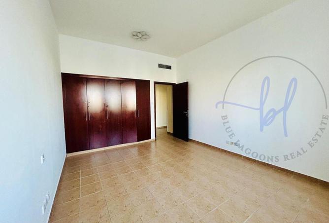 60148448 - Property Image 2