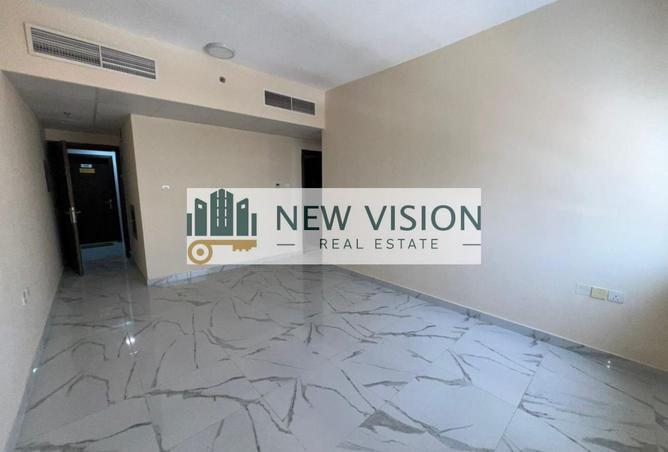 136563943 - Property Image 2