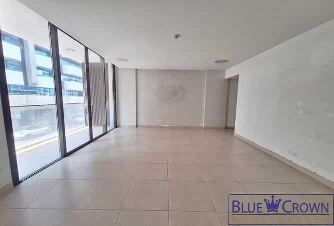 63647789 - صورة العقار 2