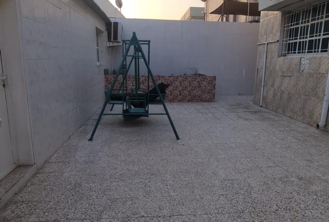 121555062 - Property Image 2