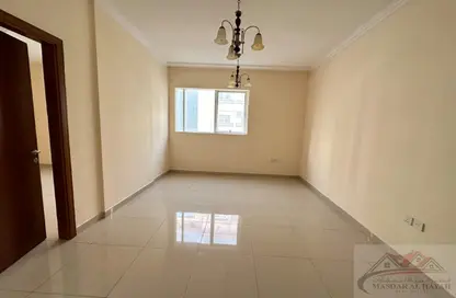 Apartment - 1 Bedroom - 2 Bathrooms for rent in Muwaileh 29 Building - Muwaileh - Sharjah
