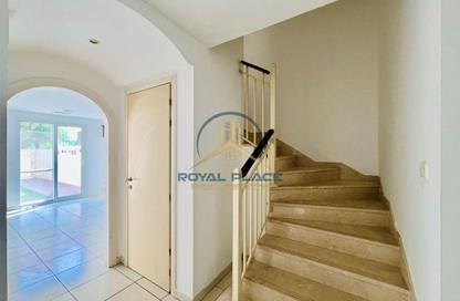 فيلا - 2 - 3 للايجار في الينابيع 3 - الينابيع - دبي