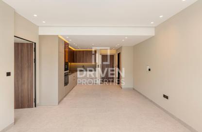 Apartment - 1 Bedroom - 2 Bathrooms for rent in Jasmine House - Jumeirah Garden City - Al Satwa - Dubai