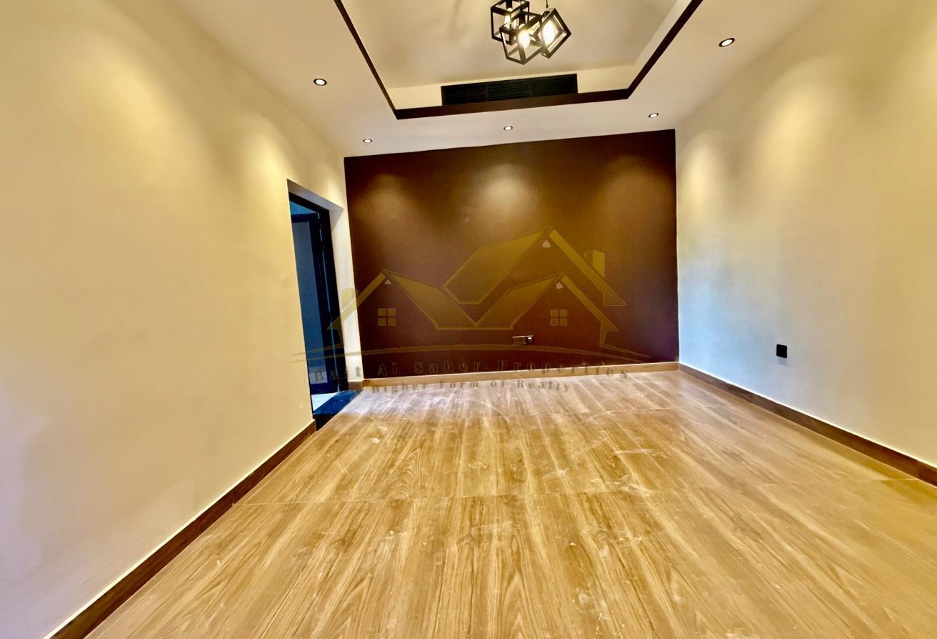3BR Villa with roof top terrace near city walk 170 photo 14
