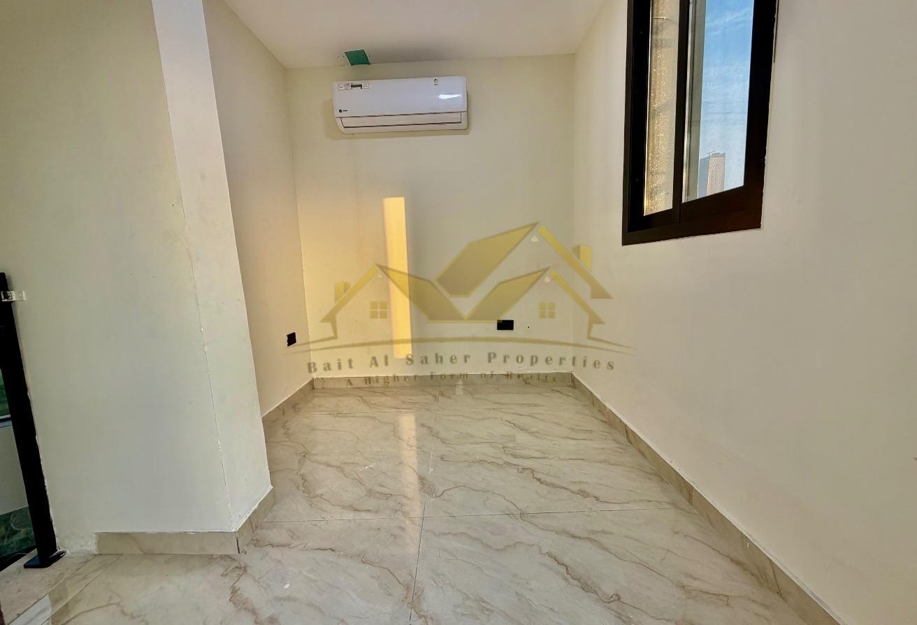 3BR Villa with roof top terrace near city walk 170 photo 15