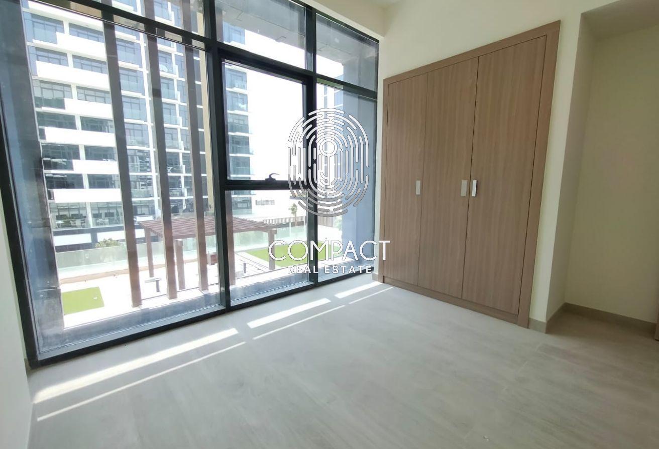 Bright Unit| Spacious | Prime Location photo 14