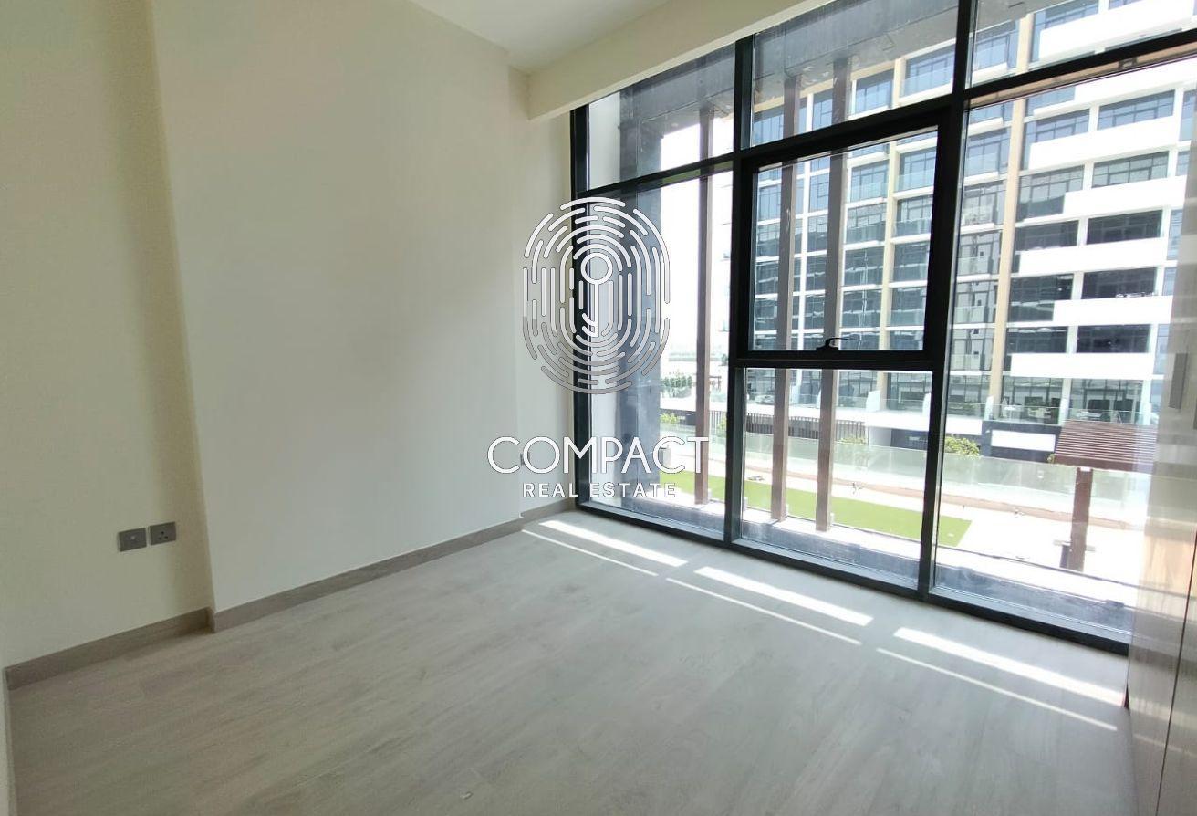 Bright Unit| Spacious | Prime Location photo 13