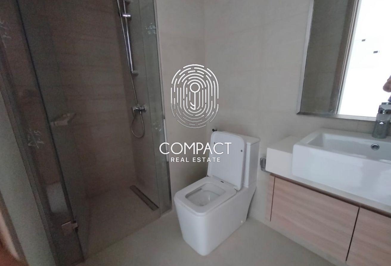 Bright Unit| Spacious | Prime Location photo 10
