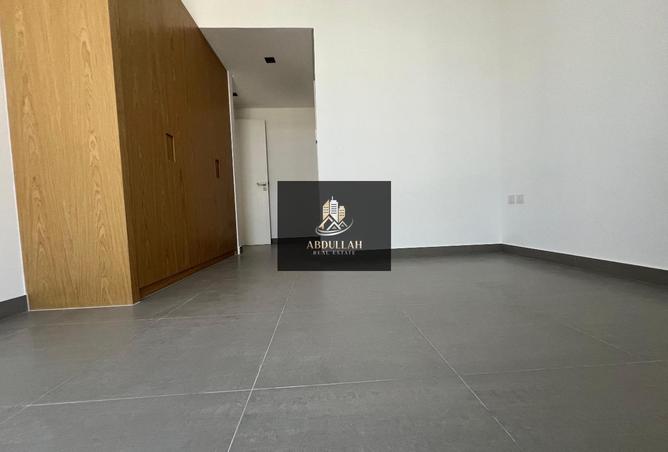 84486667 - Property Image 2