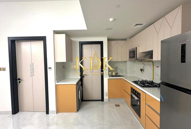 70279447 - صورة العقار 3