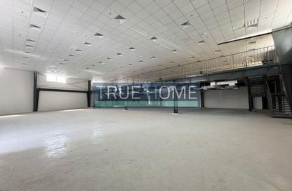 Warehouse - Studio - 3 Bathrooms for rent in Industrial Area 17 - Sharjah Industrial Area - Sharjah