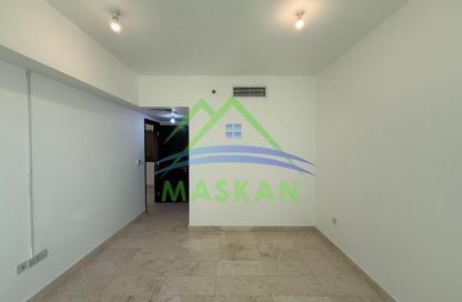 Apartment - 1 Bedroom - 2 Bathrooms for rent in Marina Heights 2 - Marina Square - Al Reem Island - Abu Dhabi
