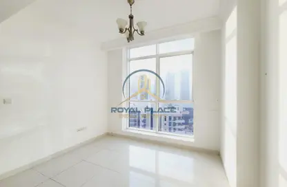 Apartment - 1 Bedroom - 2 Bathrooms for rent in Majestic Tower - Al Abraj street - Business Bay - Dubai