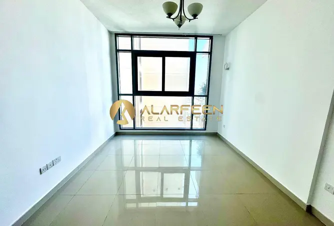 165502102 - Property Image 2