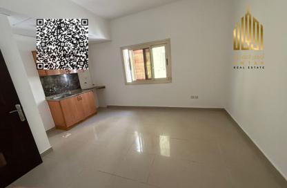Apartment - Studio - 1 Bathroom for rent in Muwailih Building - Muwaileh - Sharjah