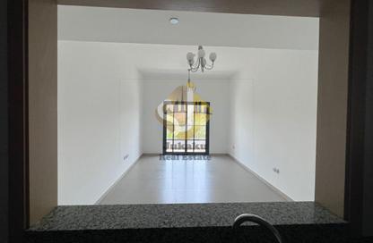 Apartment - 2 Bedrooms - 3 Bathrooms for rent in Manazil Al Barsha 01 - Al Barsha 1 - Al Barsha - Dubai