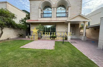Villa - 5 Bedrooms - 5 Bathrooms for rent in Jumeirah 3 Villas - Jumeirah 3 - Jumeirah - Dubai