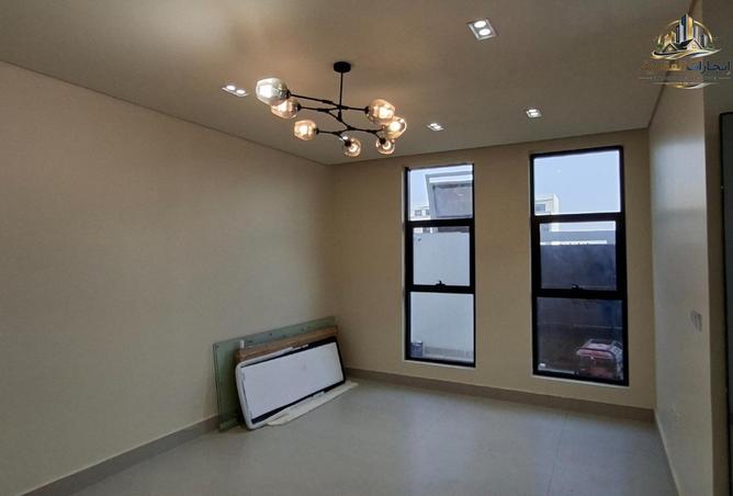 108182944 - Property Image 3