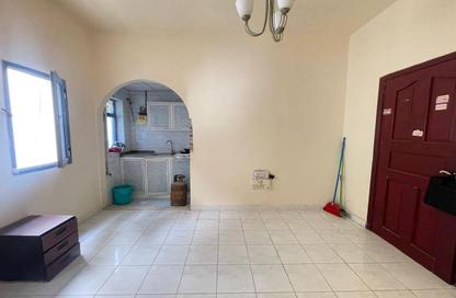 Apartment - Studio - 1 Bathroom for rent in Al Butina B - Al Butina - Sharjah