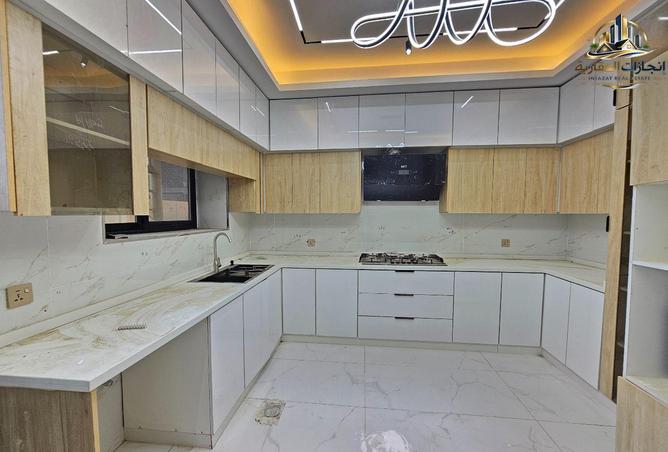 130244364 - Property Image 2