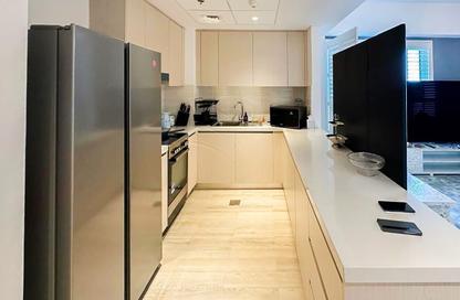 Apartment - 3 Bedrooms - 3 Bathrooms for sale in Waters Edge - Yas Island - Abu Dhabi