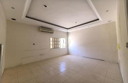 Villa - Studio - 6 Bathrooms for rent in Al Jaheli - Al Ain Villa - Studio - 6 Bathrooms for rent in Al Jaheli - Al Ain