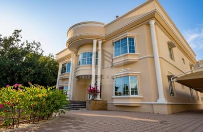 Villa - 5 - 5 for rent in Umm Al Sheif Villas - Umm Al Sheif - Dubai