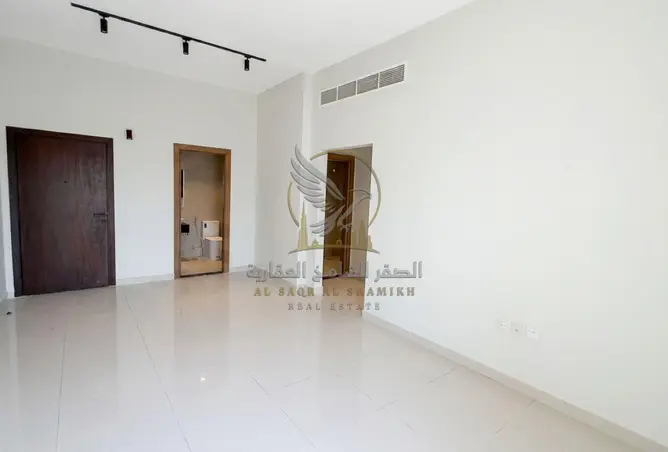 142395953 - Property Image 3