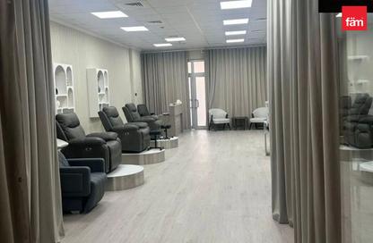 Retail - Studio - 1 Bathroom for rent in Icon Tower 2 - JLT Cluster L - Jumeirah Lake Towers - Dubai