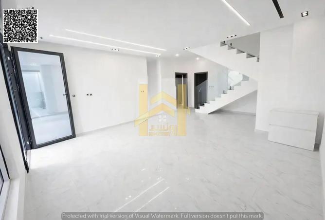 104267548 - Property Image 3