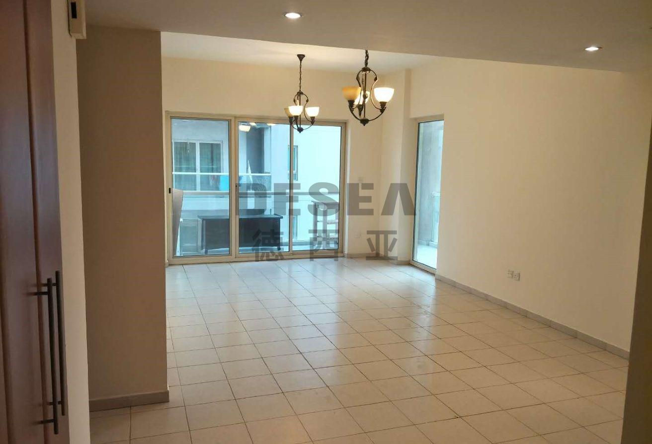 Motivated Seller| Corner Unit|Well Maintained