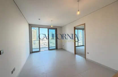 Apartment - 3 Bedrooms - 3 Bathrooms for sale in Vida Dubai Mall Tower 2 - Vida Residences Dubai Mall - Downtown Dubai - Dubai