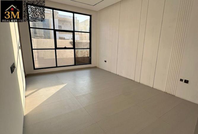 16327630 - Property Image 2