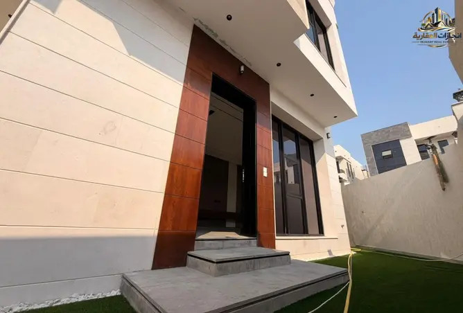 151935153 - Property Image 2