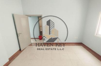 Apartment - 1 - 1 for rent in Fire Station Road - Muwaileh - Sharjah