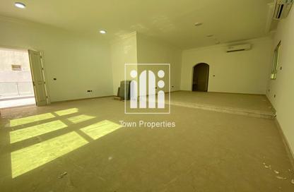 Villa - 6 Bedrooms - 7+ Bathrooms for rent in Shakhbout City - Abu Dhabi
