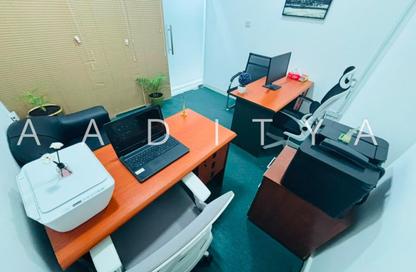 Office Space - Studio - 1 Bathroom for rent in Al Fajer Complex - Oud Metha - Bur Dubai - Dubai