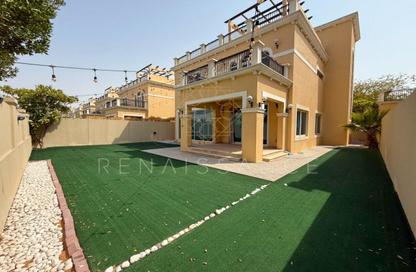 Villa - 4 Bedrooms - 5 Bathrooms for rent in Jumeirah Park - Dubai