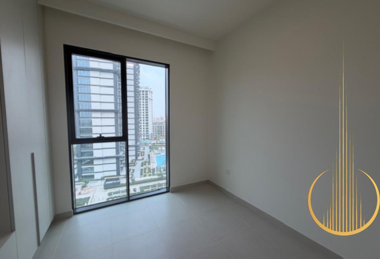 POOL AND PARK VIEW | READY TO MOVE | EXCLUSIVE photo 5