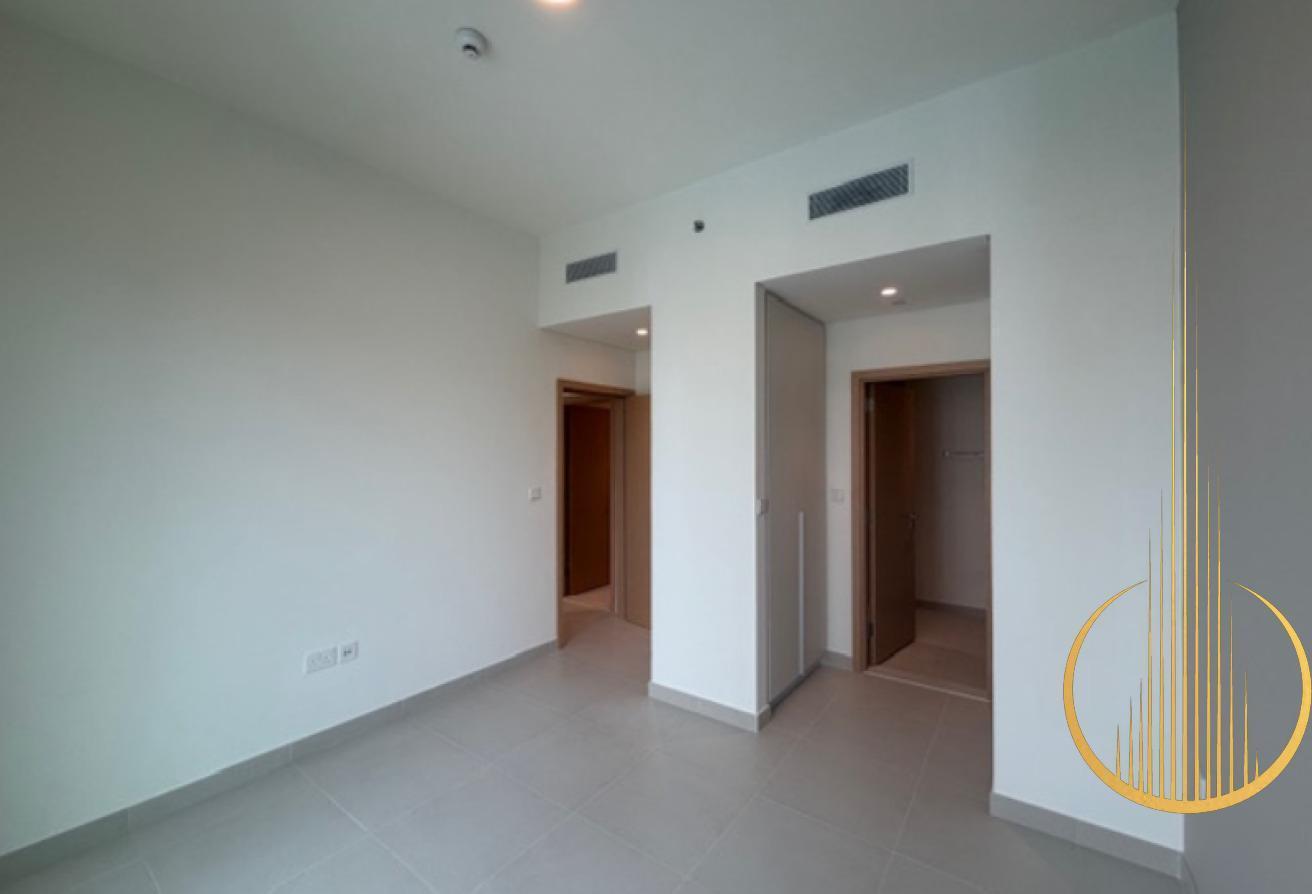 POOL AND PARK VIEW | READY TO MOVE | EXCLUSIVE photo 6